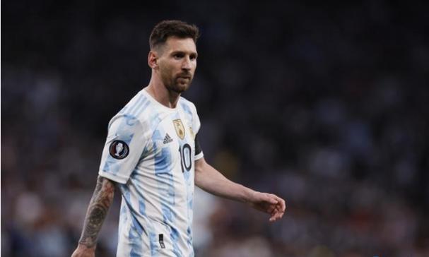 超火的鹿晗又有新壁纸啦！